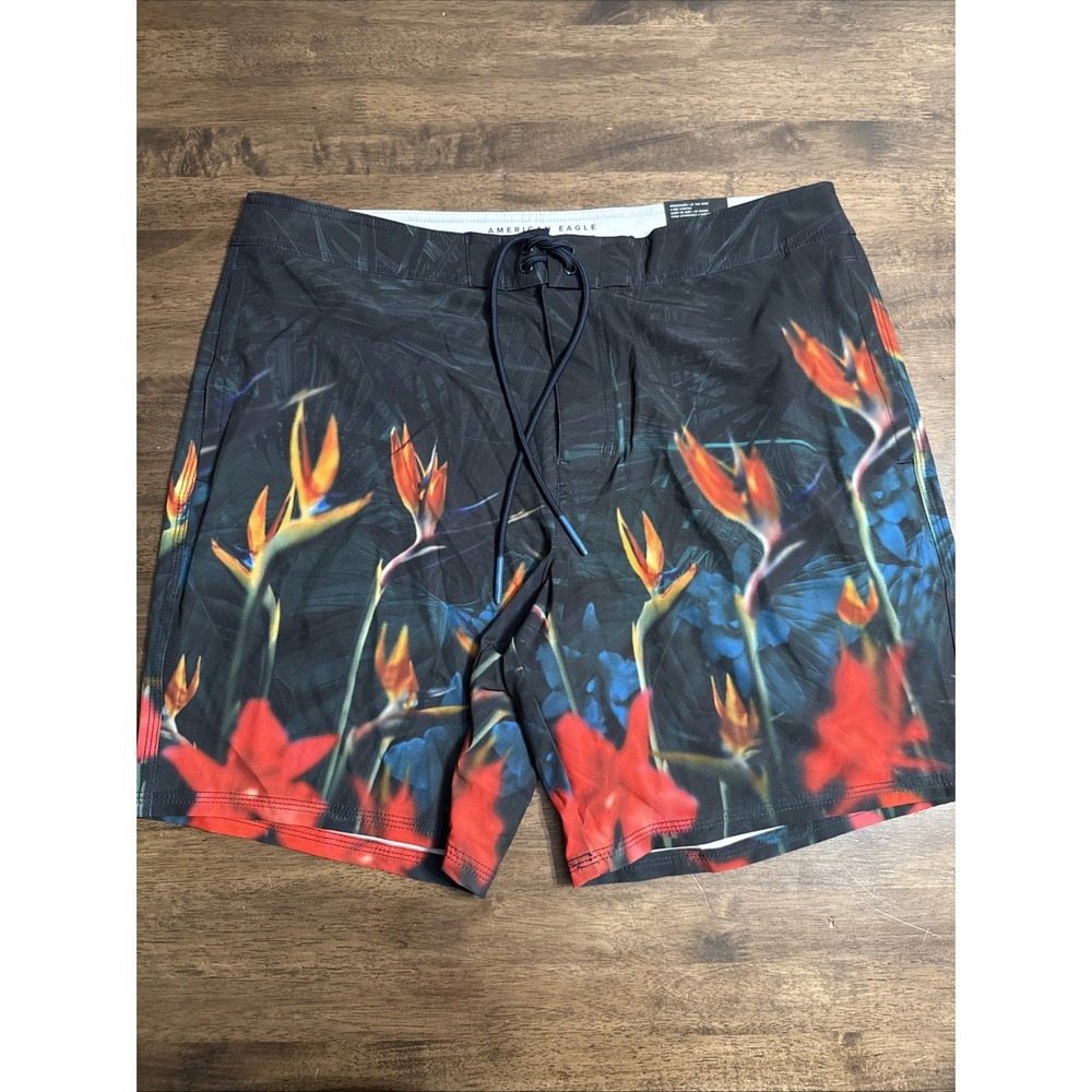 NWT AE American Eagle At The Knee BoardShort Swim Trunks Board Shorts Large NEW